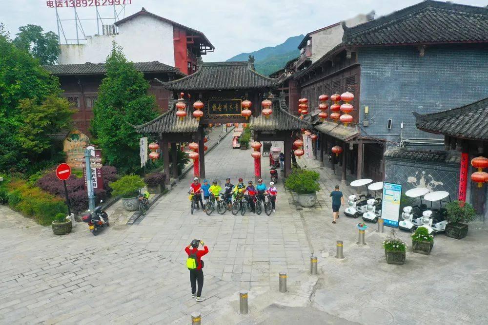 省十四届人大二次会议潍坊代表团组建临时党支部